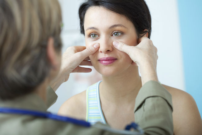 explaining the sinus treatment procedure